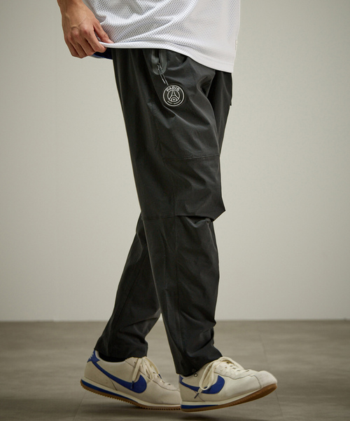 NIKE(ナイキ)の「【NIKE / ナイキ】PSG M NK TCH WVN OH PANT(その他パンツ・メンズ・ブラック・SMALL/MEDIUM/LARGE/X-LARGE)」の10枚目の写真
