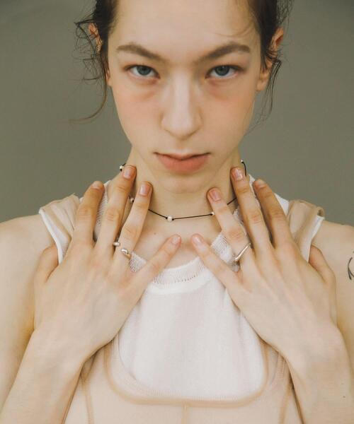 URBAN RESEARCH(アーバンリサーチ)の「decor『デコール』 ROW CODE NECKLACE(ネックレス・レディース・ブラック系その他/ホワイト系その他・-)」の4枚目の写真