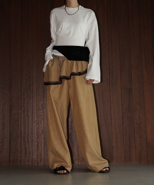 chuclla(チュクラ)の「ワイドスリーブ コンパクトトップス chw26a057(Tシャツ/カットソー・レディース・ホワイト/ブラック・FREE)」の3枚目の写真