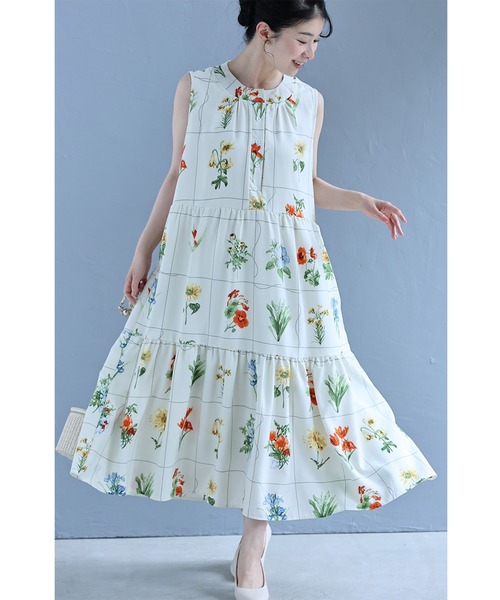 cawaii(カワイイ)の「心ときめく花図鑑ロングワンピース(紐ベルト付き)(ワンピース・レディース・ブラック/アイボリー・FREE)」の8枚目の写真