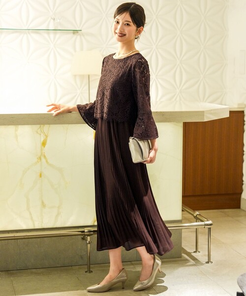 ANY SIS(エニィスィス)の「【Lily Calin】レース×プリーツコンビ ドレス(ドレス・レディース・ネイビー系/ダークブラウン系・LARGE/SMALL/MEDIUM)」の12枚目の写真