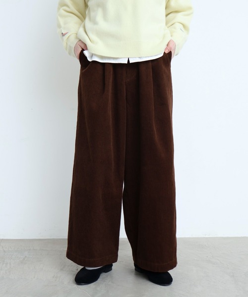 l'atelier du savon(アトリエドサボン)の「9Wコーデュロイ 後ろゴムパンツ(その他パンツ・レディース・アイボリー/ピンク/ダークブラウン・FREE)」の2枚目の写真