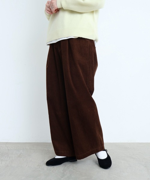 l'atelier du savon(アトリエドサボン)の「9Wコーデュロイ 後ろゴムパンツ(その他パンツ・レディース・アイボリー/ピンク/ダークブラウン・FREE)」の13枚目の写真