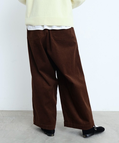 l'atelier du savon(アトリエドサボン)の「9Wコーデュロイ 後ろゴムパンツ(その他パンツ・レディース・アイボリー/ピンク/ダークブラウン・FREE)」の14枚目の写真