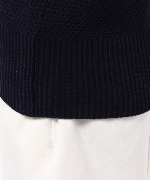 one after another NICE CLAUP（ワンアフターアナザーナイスクラップ）の「オフショルニット（ニット/セーター・レディース・アイボリー/グレイッシュベージュ/イエロー/ネイビー・FREE）」の10枚目の写真