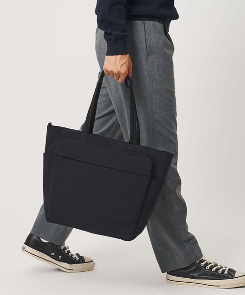 BEAUTY&YOUTH UNITED ARROWS（ビューティーアンドユースユナイテッドアローズ）の「小松マテーレ トート バッグ（トートバッグ・メンズ・ブラック・FREE）」の4枚目の写真