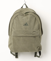 《adidas》エッセンシャルバックパック