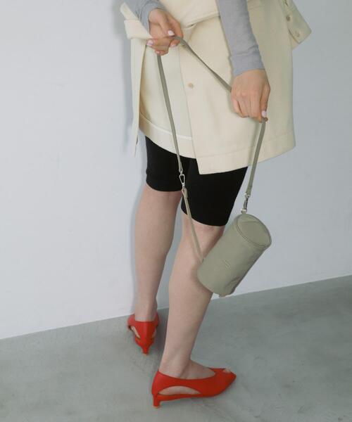 RODE SKO（ロデスコ）の「hun RODESKO　Dual roll small（ハンドバッグ・レディース・レッド/ブラック/ベージュ・-）」の14枚目の写真