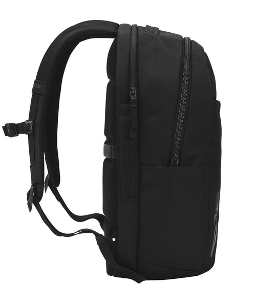 incase(インケース)の「INCO500101-BLK Incase Grid Backpack 23L - Black(バックパック/リュック・メンズ・ブラック・ONE SIZE)」の6枚目の写真