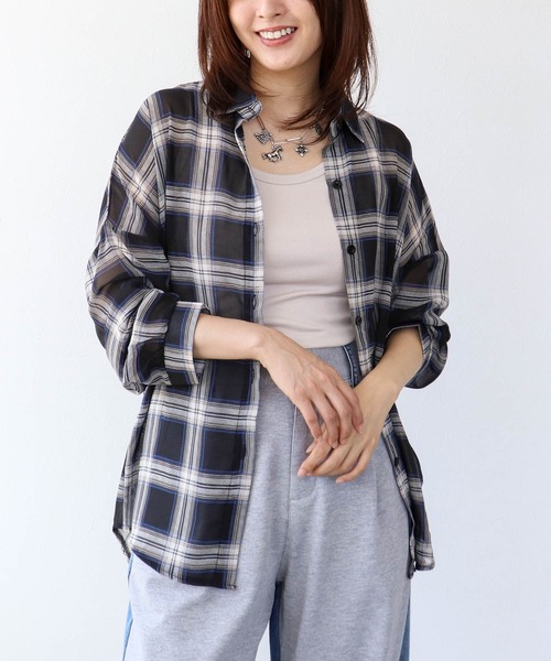 Three Four Time(スリーフォータイム)の「シアーカラーチェックシャツ(シャツ/ブラウス・レディース・ブラック・FREE)」の1枚目の写真