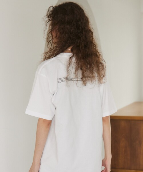 +81BRANCA(ハチイチブランカ)の「【+81BRANCA】PeterAnderson-Madonna PHOTO Tee / マドンナ / フォトTシャツ / ユニセックス(Tシャツ/カットソー・メンズ・ホワイト系その他3/ブラック/ホワイト系その他/ホワイト系その他2・フリー)」の10枚目の写真