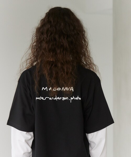 +81BRANCA(ハチイチブランカ)の「【+81BRANCA】PeterAnderson-Madonna PHOTO Tee / マドンナ / フォトTシャツ / ユニセックス(Tシャツ/カットソー・メンズ・ホワイト系その他3/ブラック/ホワイト系その他/ホワイト系その他2・フリー)」の21枚目の写真