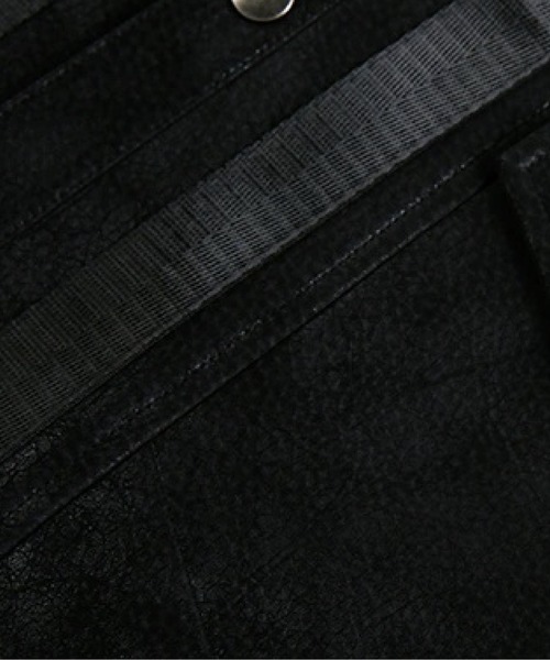 U:UME(ユーム)の「Crack Texture Faux Leather Jacket(ライダースジャケット・メンズ・ブラック・LARGE/MEDIUM/XX-LARGE/X-LARGE)」の6枚目の写真