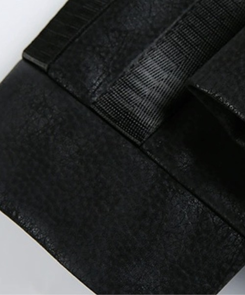 U:UME(ユーム)の「Crack Texture Faux Leather Jacket(ライダースジャケット・メンズ・ブラック・LARGE/MEDIUM/XX-LARGE/X-LARGE)」の3枚目の写真