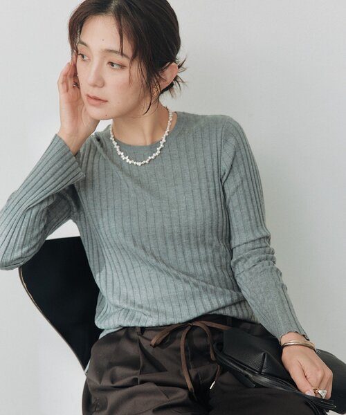 RIVE DROITE(リヴドロワ)の「シルクカシミヤリブクルーニット(オフィスカジュアル/秋服/冬服)(ニット/セーター・レディース・グレー/オフホワイト/ブラック/ブラウン・FREE)」の3枚目の写真