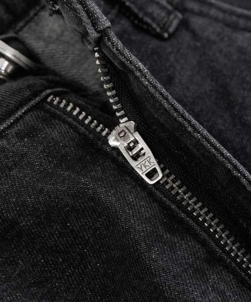TOFFEE(トフィー)の「ROUJE PARIS CURB デニムパンツ (BLACK)(デニムパンツ・メンズ・その他・SMALL/MEDIUM/LARGE/X-LARGE)」の7枚目の写真