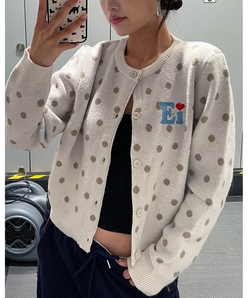 inst.ALL(インストール)の「ワンポイント刺繍ドットニットカーディガン(カーディガン/ボレロ・レディース・レッド/ピンク/ブルー/アイボリー・M)」の2枚目の写真