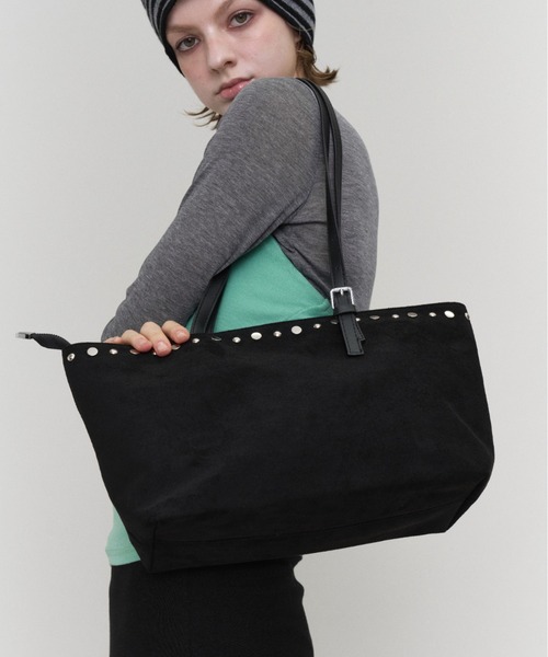Rohwel(ローウェル)の「Studded Suede Bag / スタッズスエードバッグ(トートバッグ・レディース・ブラック/ブラウン・FREE)」の12枚目の写真