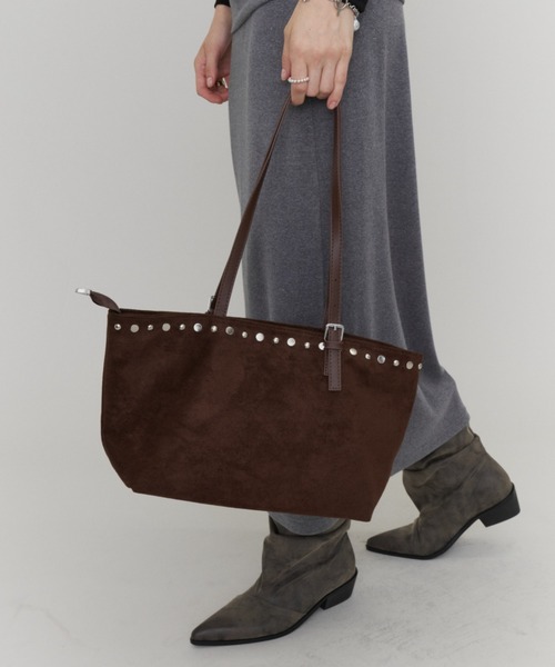 Rohwel(ローウェル)の「Studded Suede Bag / スタッズスエードバッグ(トートバッグ・レディース・ブラック/ブラウン・FREE)」の22枚目の写真