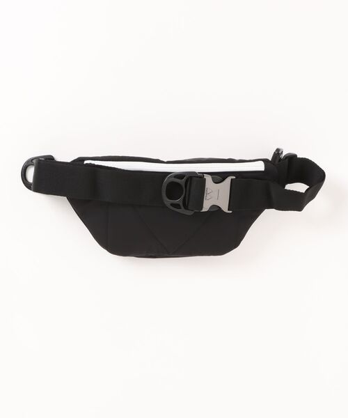 MAKAVELIC(マキャベリック)の「【MG】【MAKAVELIC】CRESCENT WAIST BAG AGILE/ショルダーバック ウエストバック(ショルダーバッグ・メンズ・ブラック・FREE)」の2枚目の写真
