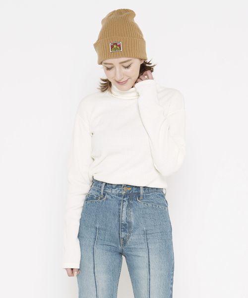 BEN DAVIS MARKET STREET(ベンデイビスマーケットストリート)の「BEN DAVIS MARKET STREET TURTLE NECK -made in japan-(Tシャツ/カットソー・レディース・カーキ/ナチュラル/ネイビー・1/2)」の2枚目の写真