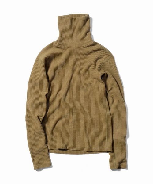 BEN DAVIS MARKET STREET(ベンデイビスマーケットストリート)の「BEN DAVIS MARKET STREET TURTLE NECK -made in japan-(Tシャツ/カットソー・レディース・カーキ/ナチュラル/ネイビー・1/2)」の3枚目の写真