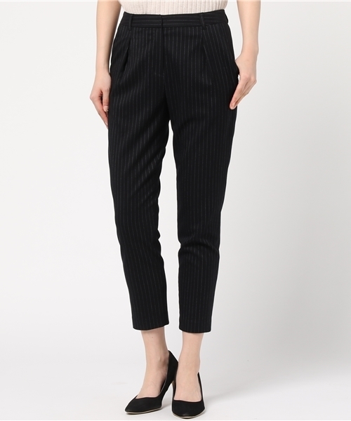 NATURAL BEAUTY BASIC（ナチュラルビューティーベーシック）の「ストライプペグパンツ（その他パンツ・レディース・ダークネイビー/グレー系その他・LARGE/SMALL/MEDIUM）」の7枚目の写真