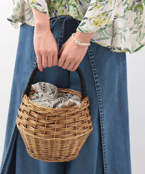 PAPILLONNER（パピヨネ）の「マクラメショルダー付きカゴバッグ（かごバッグ・レディース・ブラック系その他/ブルー系その他・FREE）」の19枚目の写真