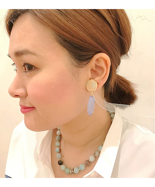 ear PAPILLONNER（イアパピヨネ）の「ニュアンスカラーピアス　【追加生産再荷☆】（ピアス（両耳用）・レディース・グレー/ブラウン/ブルー/ホワイト/レッド・FREE）」の21枚目の写真