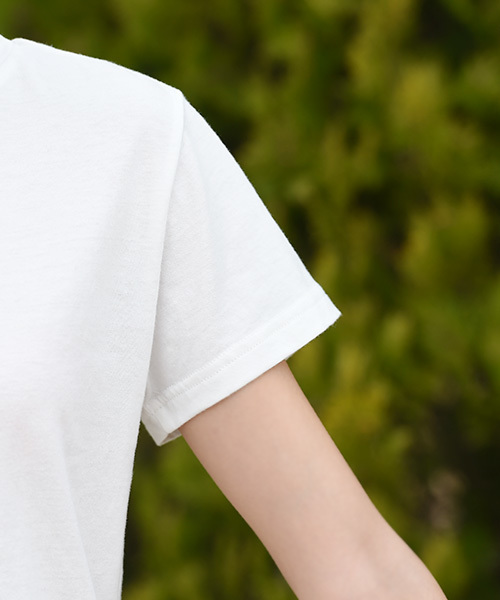 Luz Llena (philter)（ラズレナ　フィルター）の「[スカーフ付き]クルーネック無地Tシャツ（Tシャツ/カットソー・レディース・ホワイト/ブラック・MEDIUM）」の13枚目の写真