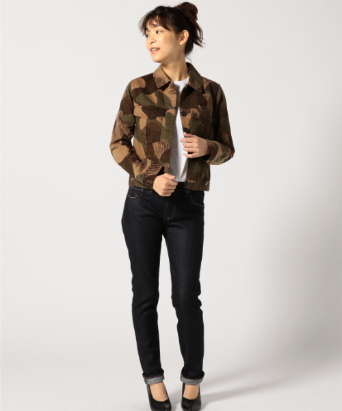 Levi's Made & Crafted（リーバイスメイドアンドクラフテッド）の「LEVI'S(R) MADE&CRAFTED(TM) ショート丈ミリタリージャケット カモフラ CROP MILITARY JACKET（ミリタリージャケット・レディース・グリーン・0/1）」の13枚目の写真