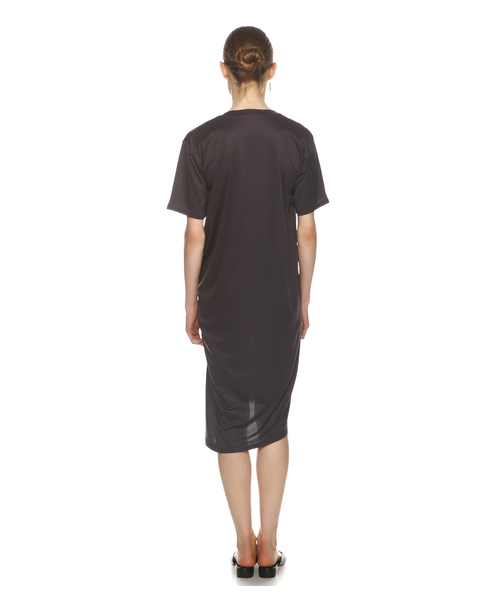 RIM.ARK（リムアーク）の「ソフトスムースアシンメトリーワンピース（ワンピース・レディース・ブラック/グレー/ホワイト/ワインレッド・1/2）」の7枚目の写真