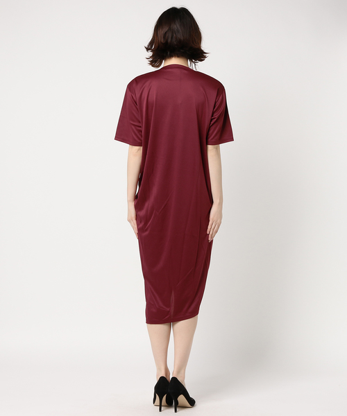 RIM.ARK（リムアーク）の「ソフトスムースアシンメトリーワンピース（ワンピース・レディース・ブラック/グレー/ホワイト/ワインレッド・1/2）」の5枚目の写真