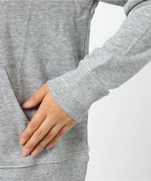 Levi's（リーバイス）の「【Levi's】グラフィックロゴパーカー（パーカー・レディース・グレー・MEDIUM/SMALL）」の7枚目の写真