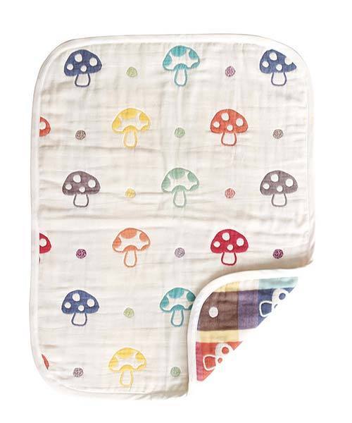 Hoppetta(ホッペッタ)の「【Hoppetta(ホッペッタ)】champignonふくふくガーゼ(6重ガーゼ)ミニケット ミニサイズブランケット 日本製(ベビーカー/ベビーカー用品・キッズ・マルチ・ONE SIZE)」の4枚目の写真