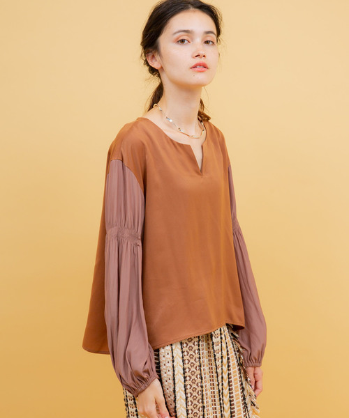 未使用　24ss 美品　ユナイテッドトウキョウ　ブラウス　コンシャススリーブ WEB限定】ハーフタイショートスリーブブラウス-ウォッシャブル
