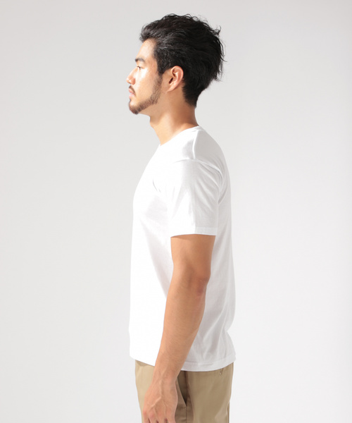 HANES(ヘインズ)の「【Hanes(へインズ)】2PパックTシャツ(Tシャツ/カットソー・メンズ・ホワイト・MEDIUM/LARGE)」の2枚目の写真