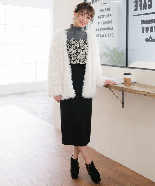 夢展望（ユメテンボウ）の「選べる裏毛ウエストゴムスウェットフレア＆タイトスカート（スカート・レディース・ブラック系その他/グレー系その他/ブラウン系その他/グリーン系その他/ブルー系その他/レッド系その他/ブラック系その他2/グレー系その他2/ブラウン系その他2/グリーン系その他2/ブルー系その他2/レッド系その他2・MEDIUM/LARGE）」の16枚目の写真