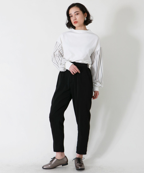 &g'aime（アンジェム）の「【&g'aime】サイドベルトテーパードパンツ（その他パンツ・レディース・ブラック/アイボリー/ダークブルー・FREE）」の4枚目の写真