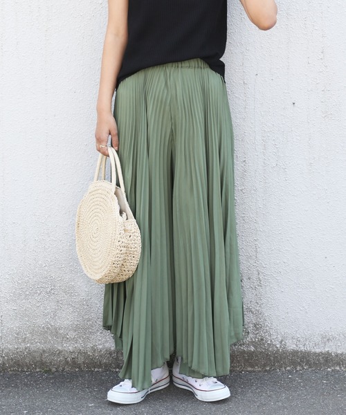 classicalelf（クラシカルエルフ）の「プリーツワイドガウチョパンツ（その他パンツ・レディース・ホワイト/ブラック/カーキ/モカ/その他1・MEDIUM/LARGE/X-LARGE）」の15枚目の写真