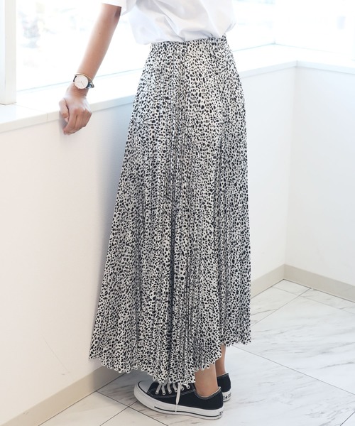 classicalelf（クラシカルエルフ）の「プリーツワイドガウチョパンツ（その他パンツ・レディース・ホワイト/ブラック/カーキ/モカ/その他1・MEDIUM/LARGE/X-LARGE）」の19枚目の写真