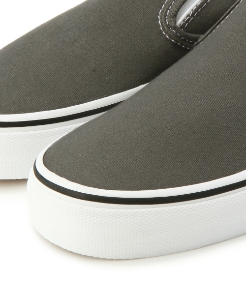 VANS（バンズ）の「VANS CLASSICS SLIP-ON / ヴァンズ / バンズ / クラシック / スリッポン（スリッポン・レディース・ホワイト/グレー/ネイビー/ブラック・6h/6/4h/5h/5）」の10枚目の写真