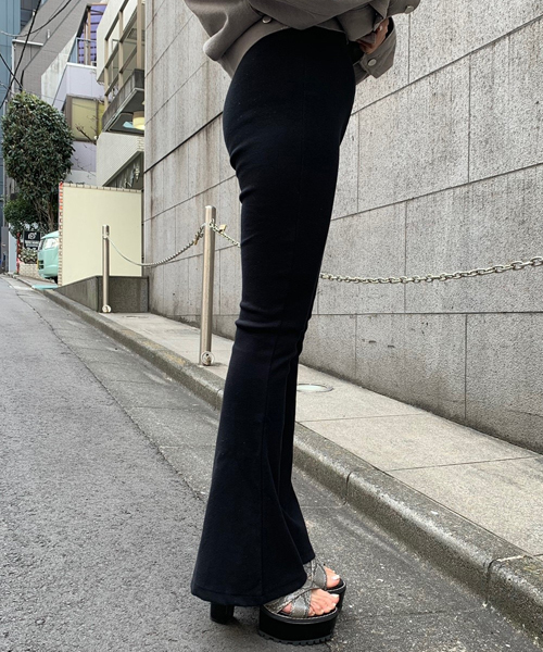 ENVYM（アンビー）の「リブレギンス（その他パンツ・レディース・ブラック/ベージュ・FREE）」の4枚目の写真