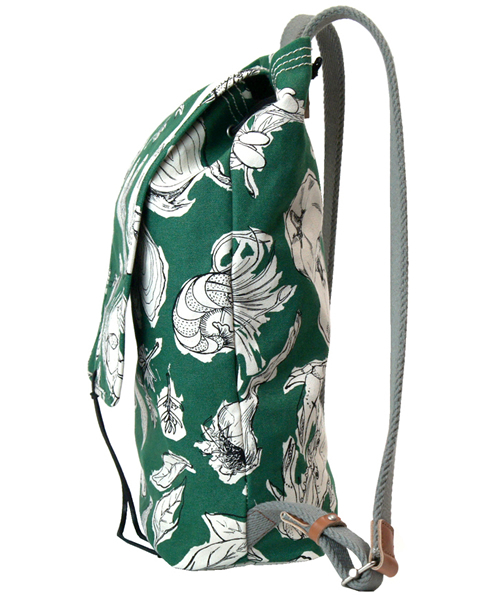 CAMPER(カンペール)の「CAMPER by MIKE ABELSON プリントリュック(バックパック/リュック・レディース・グリーン・FREE)」の2枚目の写真