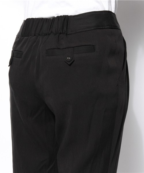 CROON A SONG（クルーンアソング）の「テンセルシャンブレータックテーパードパンツ（その他パンツ・レディース・ブラック・40/38/36）」の6枚目の写真