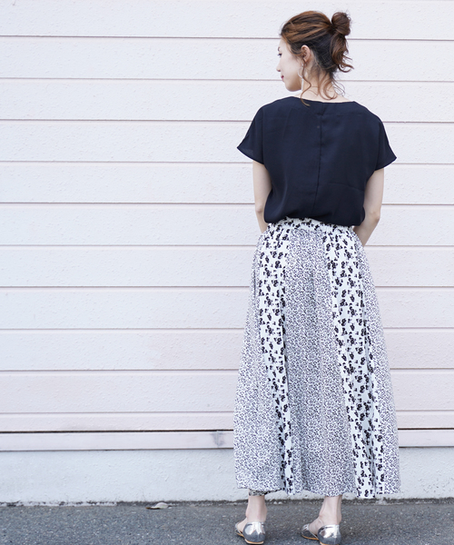 reca（レカ）の「【zozotown限定】花柄パッチワークスカート（スカート