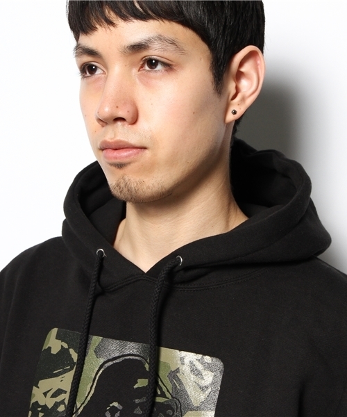 XLARGE(エクストララージ)の「OG CAMO PULLOVER HOODIE(パーカー・メンズ・グレー/ブラック・LARGE/X-LARGE/SMALL/MEDIUM)」の6枚目の写真