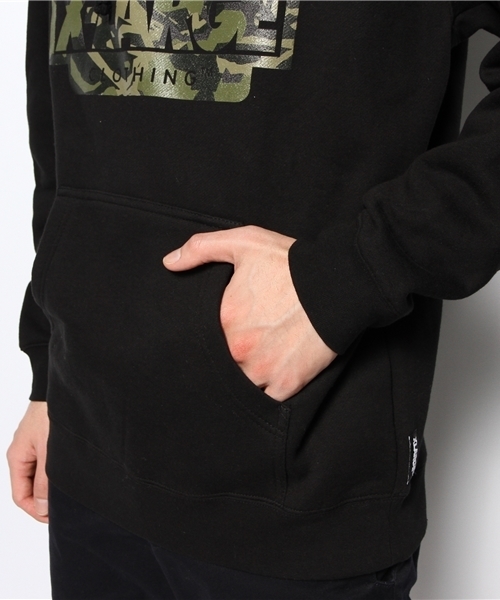 XLARGE(エクストララージ)の「OG CAMO PULLOVER HOODIE(パーカー・メンズ・グレー/ブラック・LARGE/X-LARGE/SMALL/MEDIUM)」の7枚目の写真