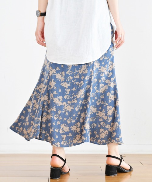 Ambre Neige（アンブルネージュ）の「マーメイドスカート／【WEB/EC限定商品】（スカート・レディース・オフホワイト/カーキ/ブルー・FREE）」の5枚目の写真