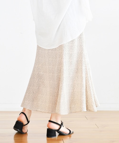 Ambre Neige（アンブルネージュ）の「マーメイドスカート／【WEB/EC限定商品】（スカート・レディース・オフホワイト/カーキ/ブルー・FREE）」の13枚目の写真